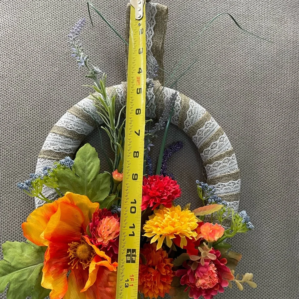 Spring wreath - Picture 2 of 6